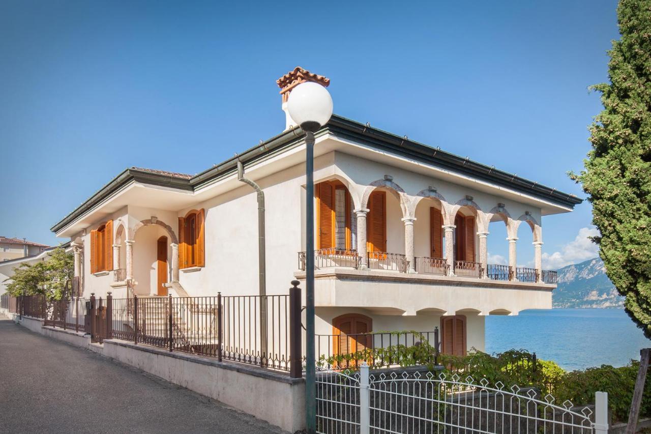 Villa Francesca-Grande Appartamento In Riva Al Lago Brenzone sul Garda Exterior foto