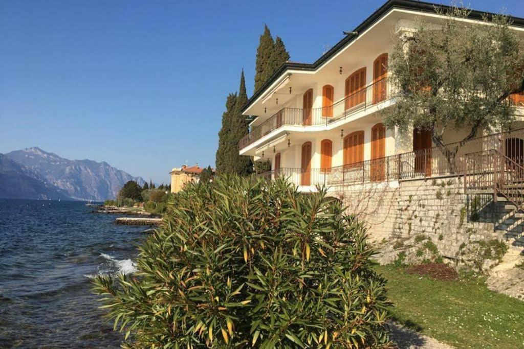 Villa Francesca-Grande Appartamento In Riva Al Lago Brenzone sul Garda Exterior foto